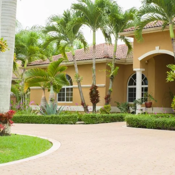 Yuli's Home, hotel em Cutler Bay