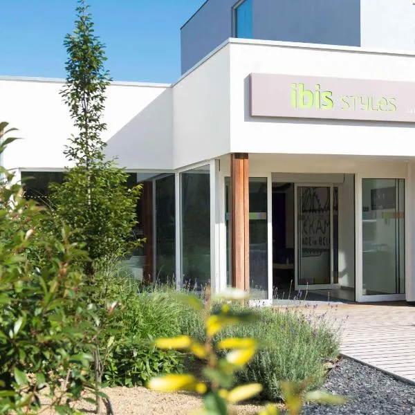 ibis Styles La Louvière, hôtel à La Louvière