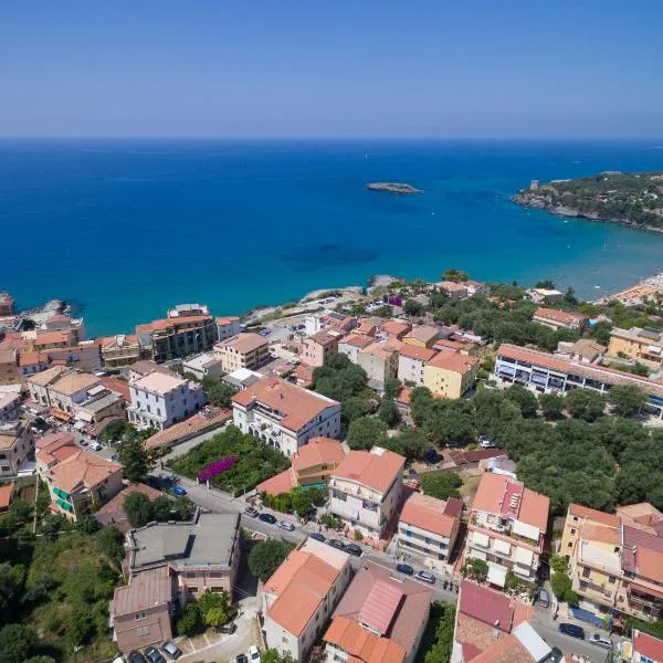 Delfino, hotel a Marina di Camerota