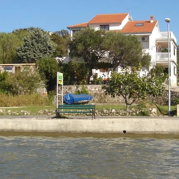 Alf Rab, hotel in Rab