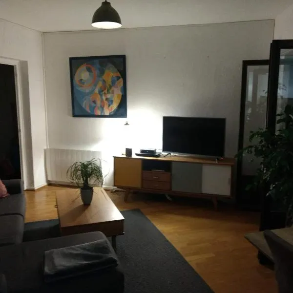 Appartement centre-ville proche lac et thermes, hotell i Thonon-les-Bains