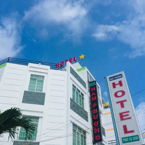 Nam Phương Hotel Sa Đéc, hotel in Ấp Ðông Qứi