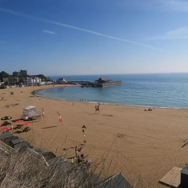 Seaside House Broadstairs by the Beach with Parking, hotel en Broadstairs