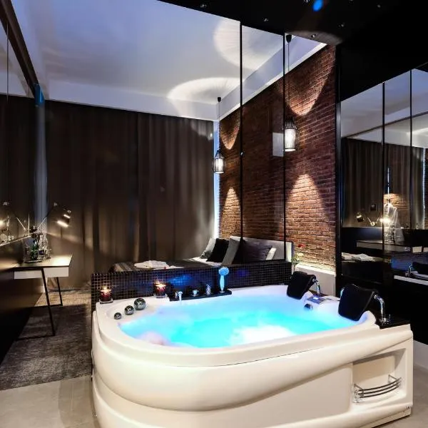Starowiślna VIP Apartamenty JACUZZI、クラクフのホテル