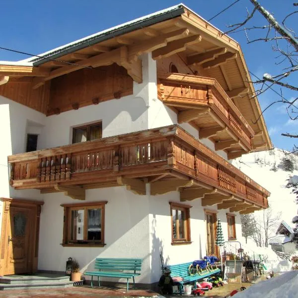 Haus Sonnleiten, hotel v destinaci Gerlos