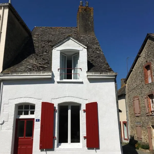 Charming Cottage in a typical French Village, hotel in Saint-Christophe-du-Luat