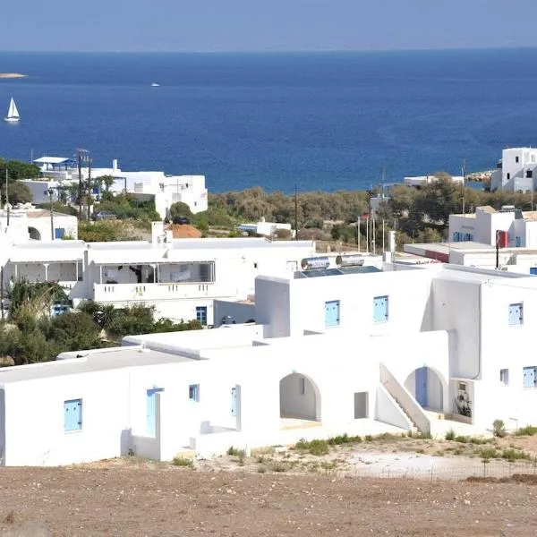 Captain Apartments Paros – hotel w mieście Nausa