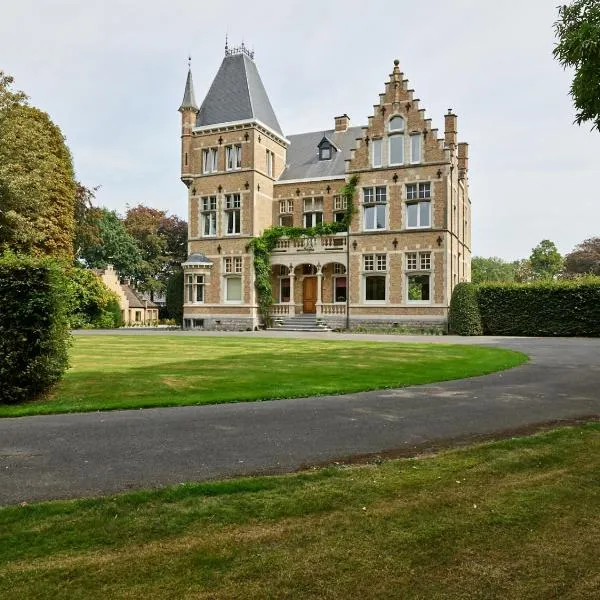 Boutique Hotel Ter Wallen, hotel v destinaci Izegem