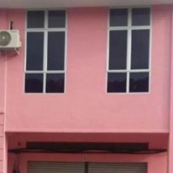 Coral Homestay, hotel v destinaci Pangkor