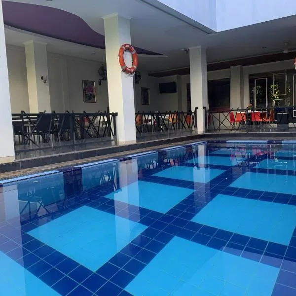 Pacific Hotel Ambon, hotell i Ambon