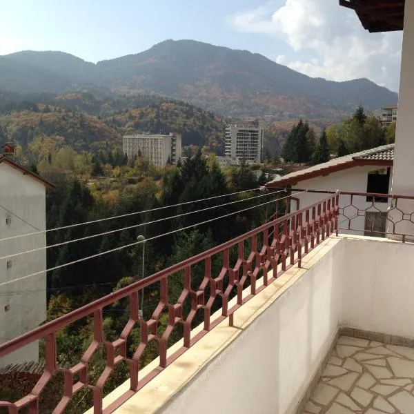 Katya Guest House, hotel in Smolyan