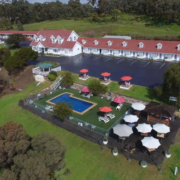 Clare Valley Motel โรงแรมในFarrell Flat