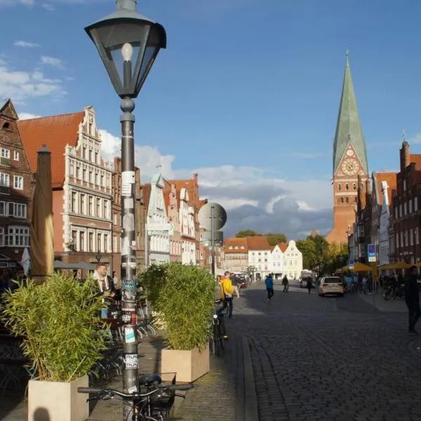 HOTEL alt lüneburger Kutscherstuben, hotel v destinaci Lüneburg