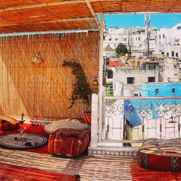 The Riad Hostel Tangier, hotel en Tánger