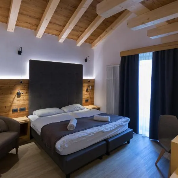 Arnica Mountain Hotel, hotell i Soraga