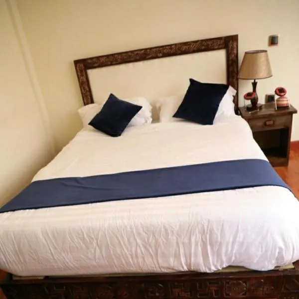 FikirandRay Lodge, hotel u gradu Lalibela