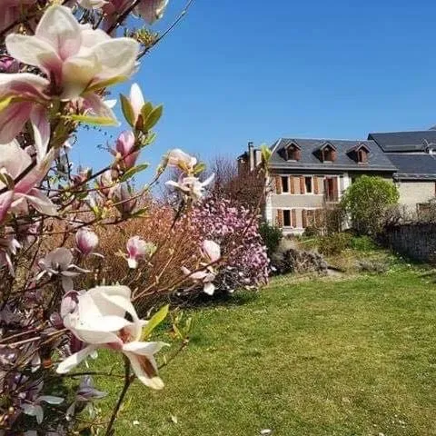 ''Mon Chez Moi'', hotell i Burgalays