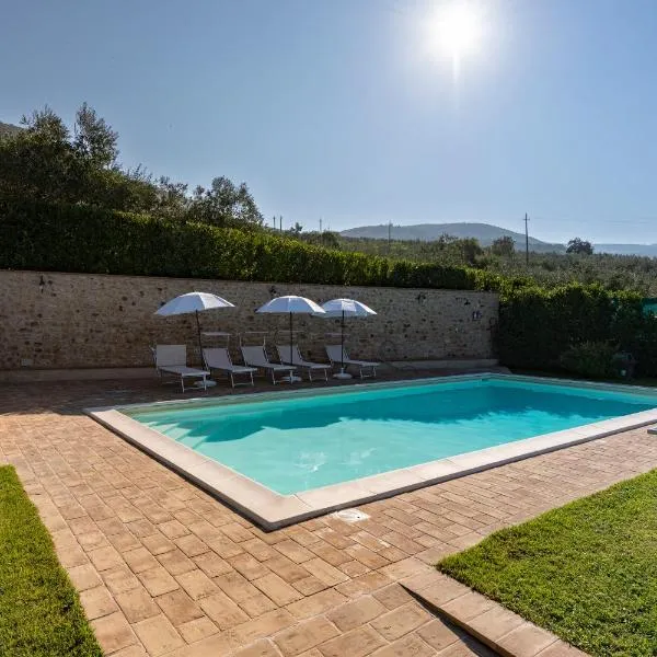 Agriturismo Monte Cologna, hotel v destinaci Foligno