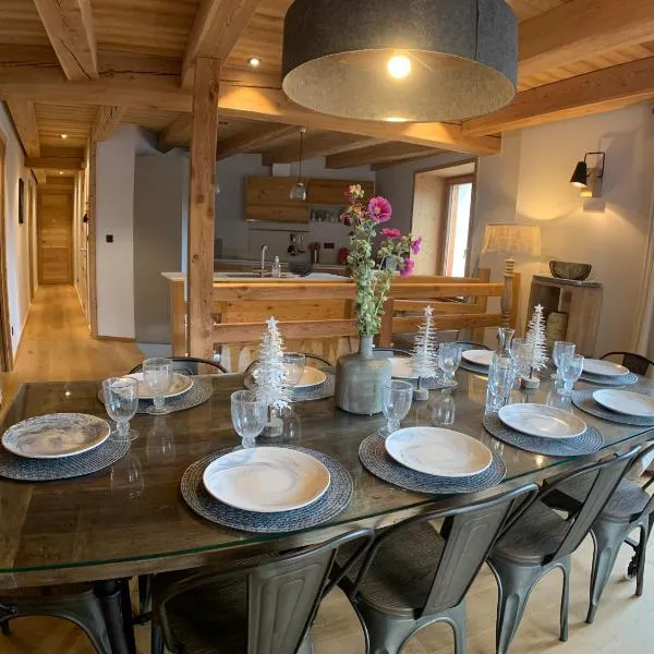 Le Gabion, luxueux appartement avec 10 couchages et sauna, Serre chevalier Vallée, hotel in Saint-Chaffrey