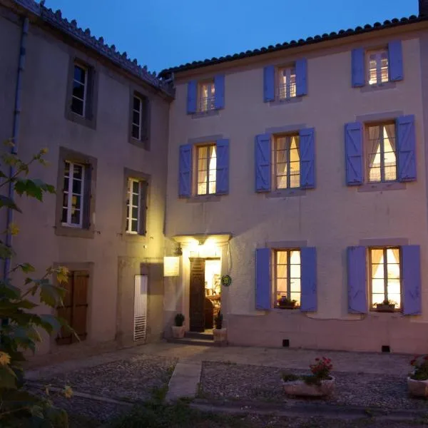 L'Impasse du Temple – hotel w mieście Léran