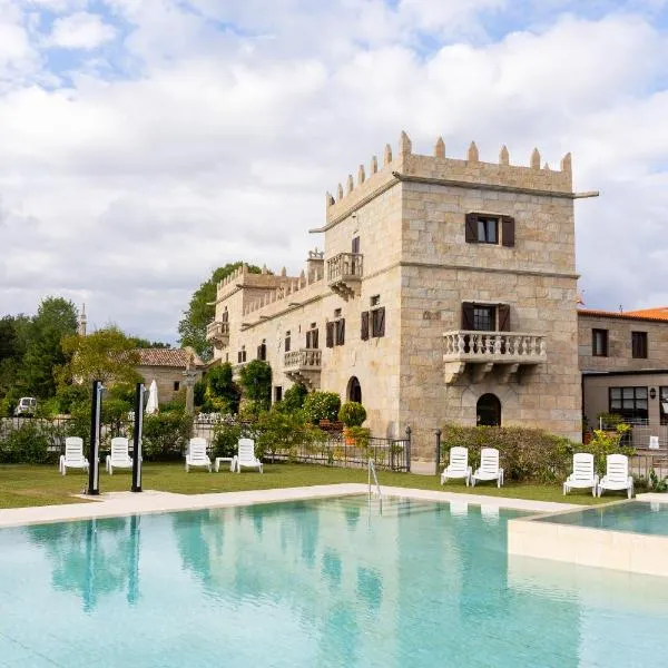 Hotel Pazo O Rial, готель у місті Вілагарсія-де-Ароуса