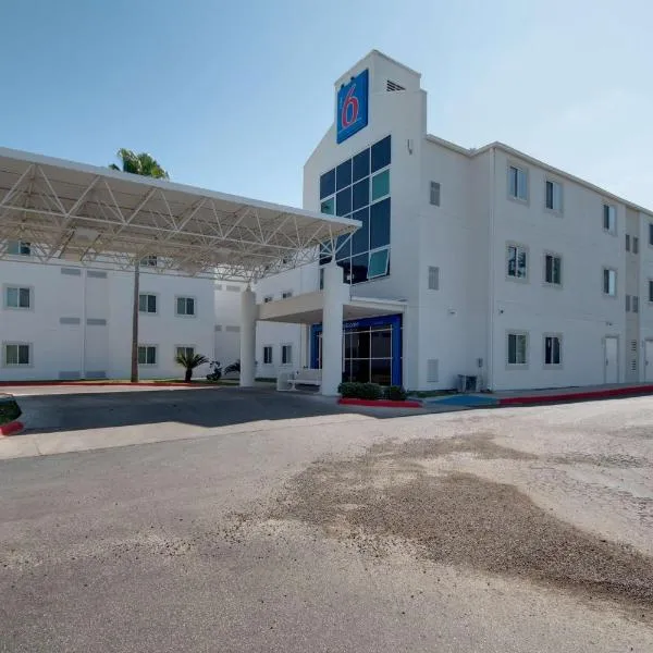 브라운스빌에 위치한 호텔 Studio 6-Brownsville, TX