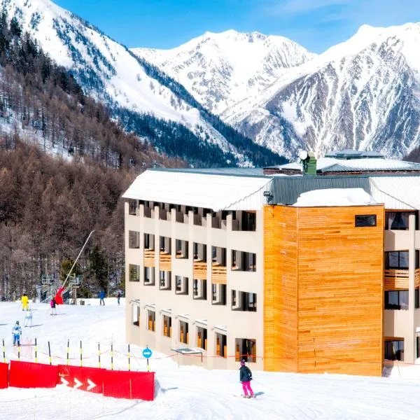 SOWELL RESIDENCES New Chastillon, hotel en Isola 2000