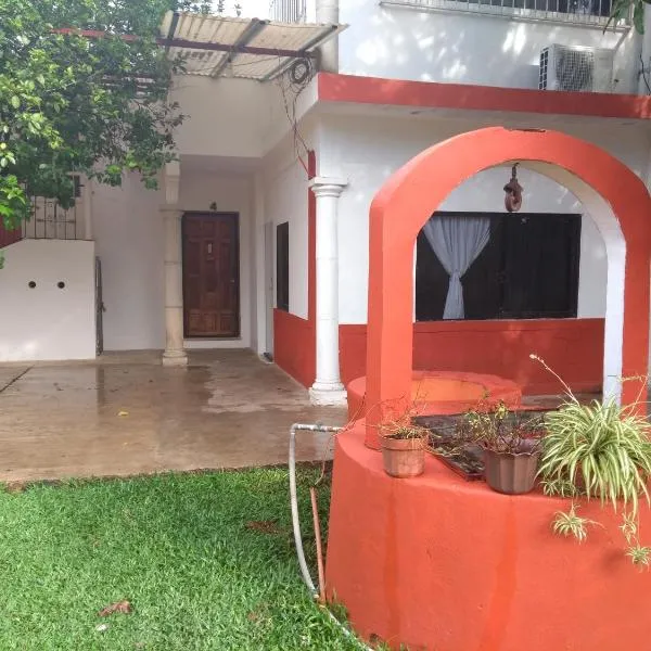 Hospedaje Papagrande, hotel in Hoctún
