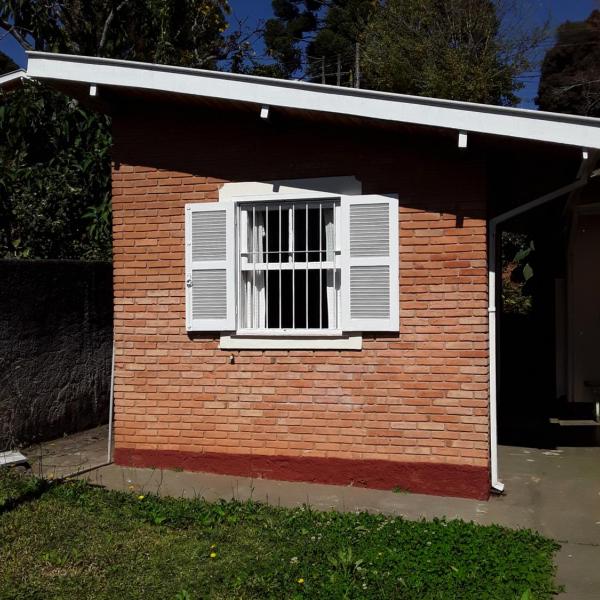 Suíte bem localizada.