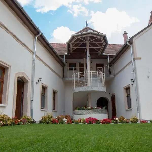 Mecset Apartman, hotel v destinaci Eger