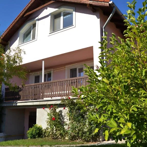Granny's, hotel v destinaci Svätý Jur