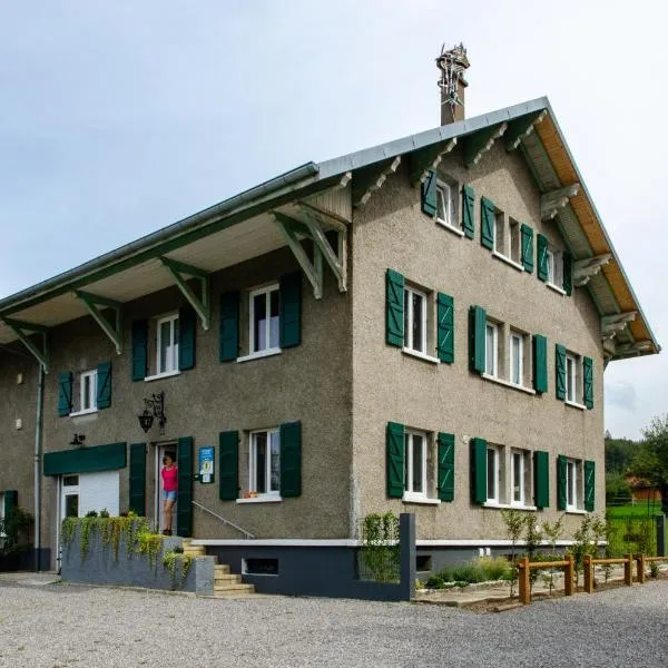 Amodo Lodge, hotell i Saint-Paul-en-Chablais