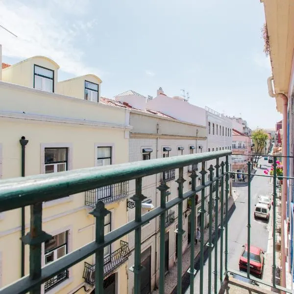 Typical Light Filled Graça Apartment, By TimeCooler