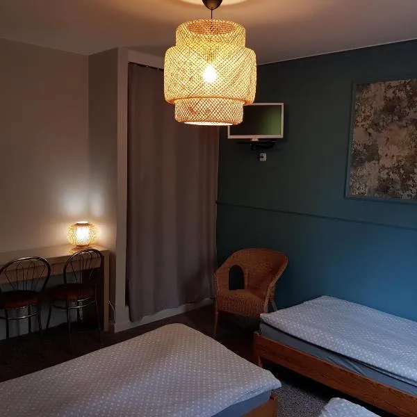 Pokoje Hotelowe Dux, Hotel in Łódź