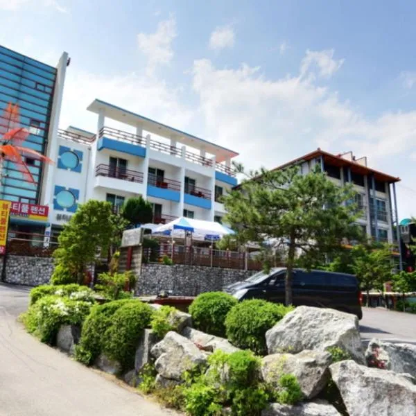 Gangchon Beautiful Pension, hotel in Madang-gol
