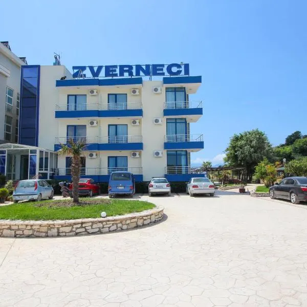 Hotel Zverneci, hotel i Zvërnec