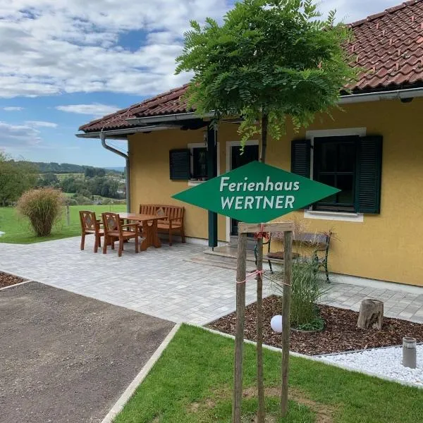 Ferienhaus Wertner, hótel í Markt Allhau