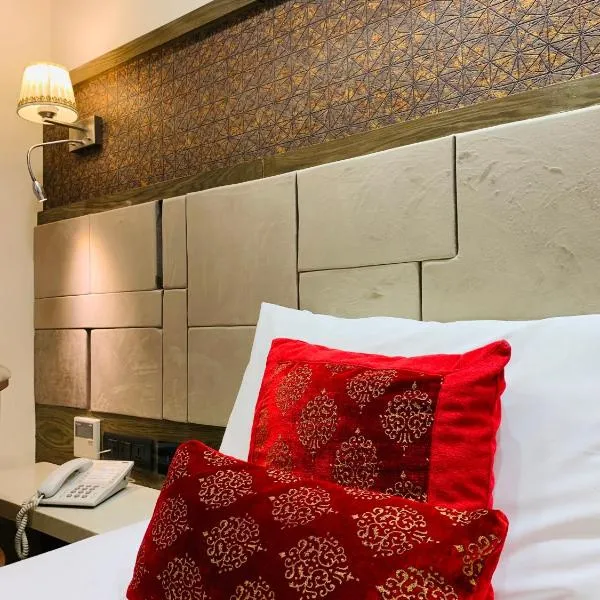 THE SINGH EMPIRE , Luxury collection Hotel photo 2