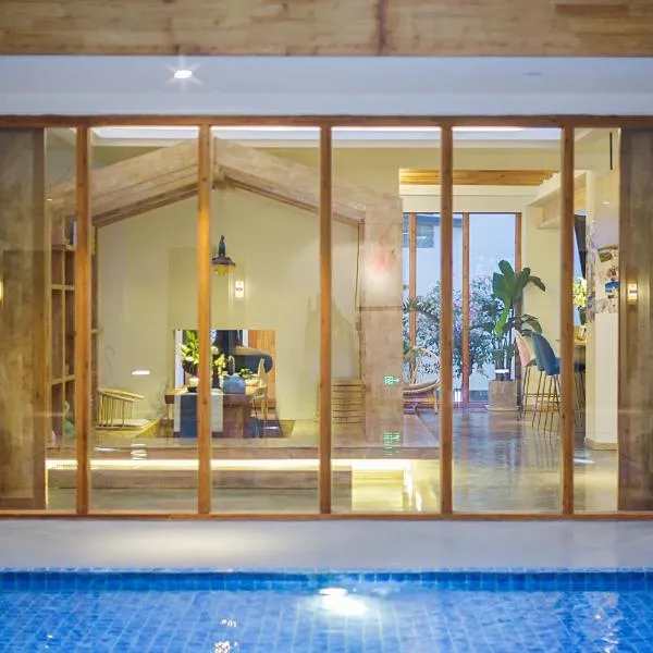 Shang Shan ruo shui 大理上山若水客栈, hotel v destinaci Ta-li