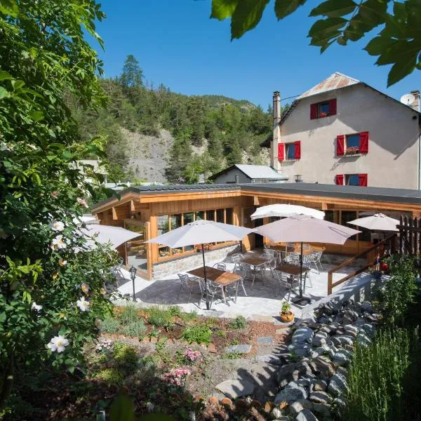 Auberge du Bachelard, hotel u gradu Uvernet