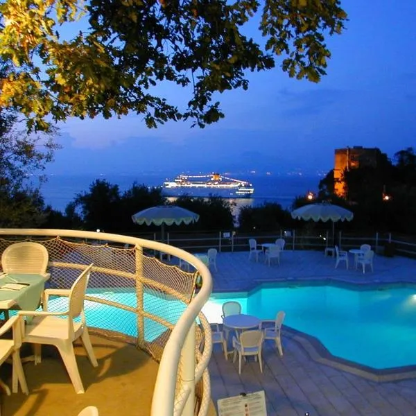 Camping Nube D'Argento, hotel v Sorrentu