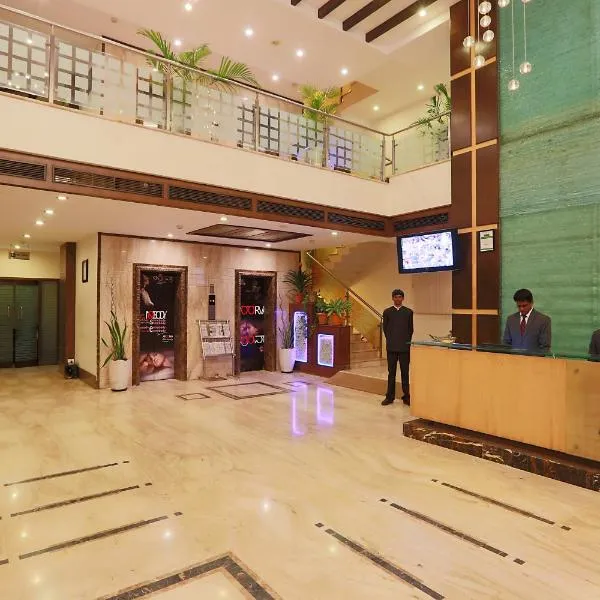 Hotel Abhimaani Vasathi, Rajajinagar, hotel em Tāvarikere