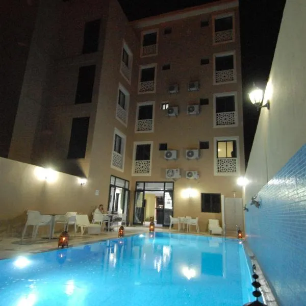 Rose Valley Hotel, hotel in Zaouia Sidi Athmane