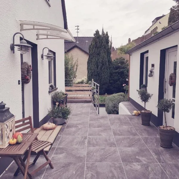 Gästehaus Klostergasse, hotel v destinaci Lorch am Rhein