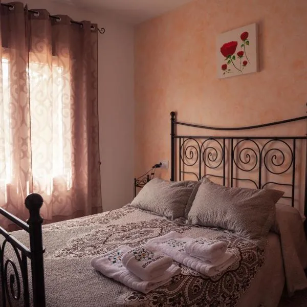 Casa Rural Rosa Blanca, hotel em El Cerezo