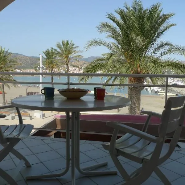 Platja del Port、リャンサのホテル