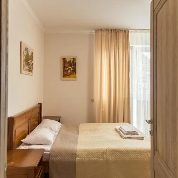 Villa ZHANNA Central park, hotel v destinaci Truskavec