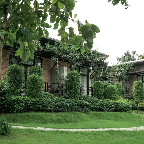 Casa Foresta Nan โรงแรมในBan Muang Mai