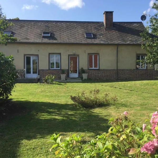 Chambre d'hote Frettecuisse, hotel in Neuville-Coppegueule