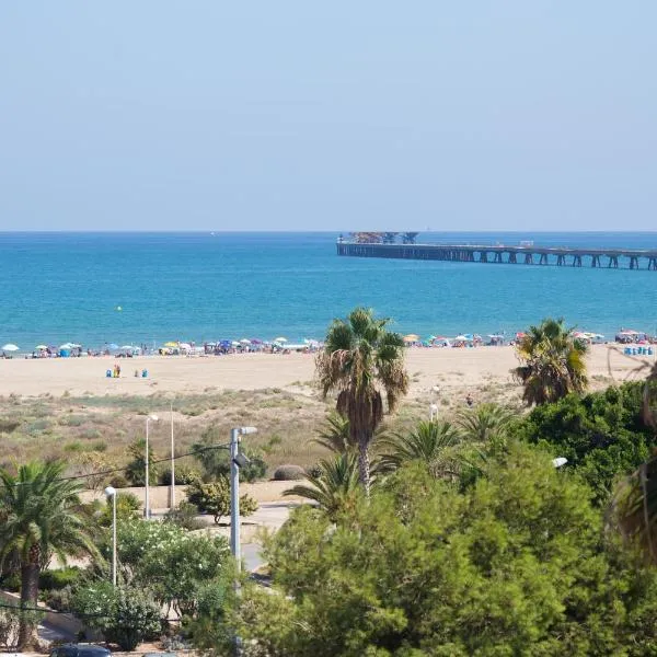 Apartamento en primera línea en Puerto de Sagunto, khách sạn ở Puerto de Sagunto